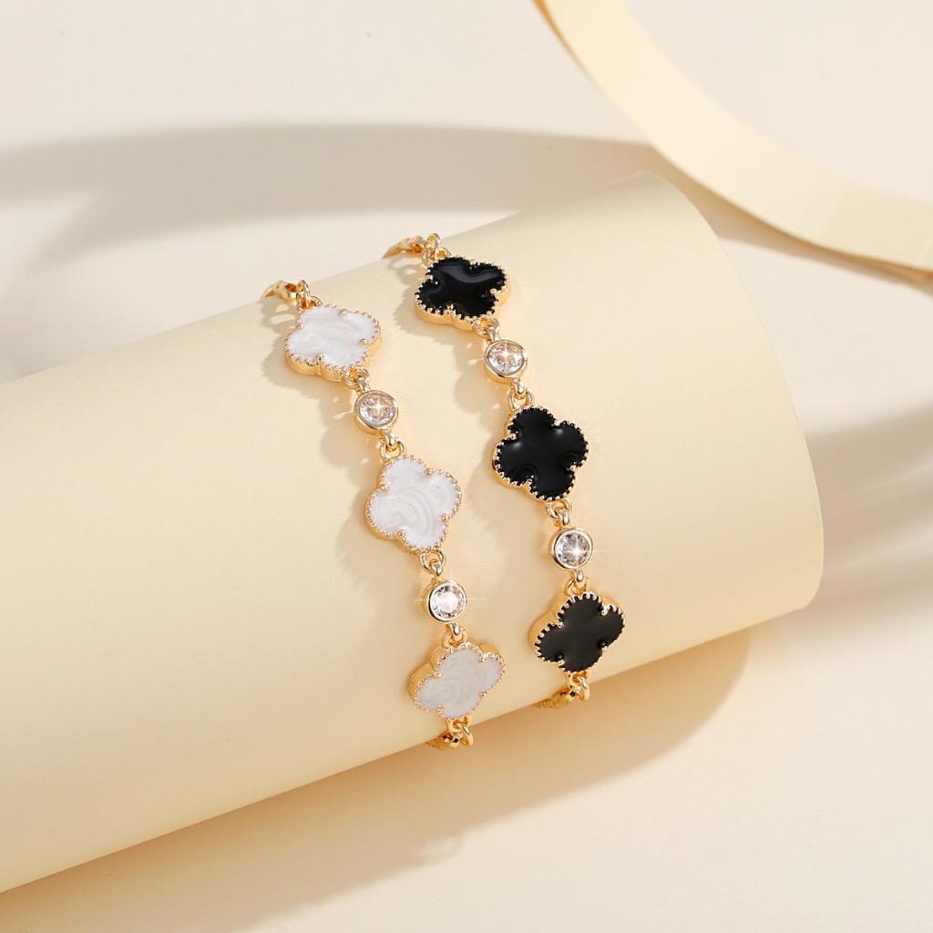 Lanme Jewelry Gelang Emas Titanium Wanita Gelang Tangan Clover Kristal Berlian Gelang Perhiasan Mewa