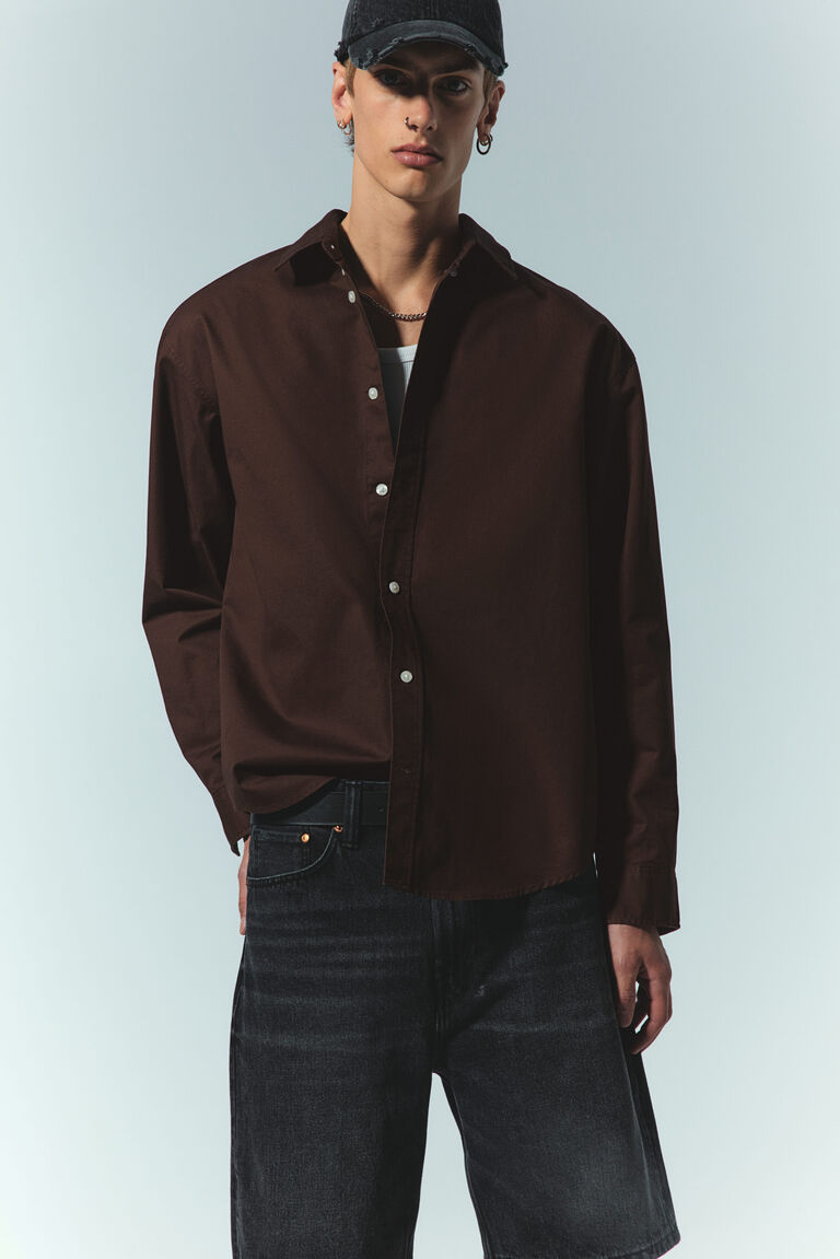 Kemeja Loose Fit